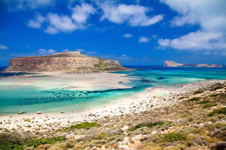 Envie de quitter la Bretagne ? Découvrez les plus belles plages d’Europe !