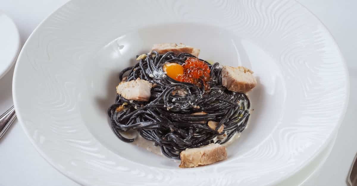 découvrez les spécialités gastronomiques du monde entier et laissez-vous tenter par une expérience culinaire inoubliable.