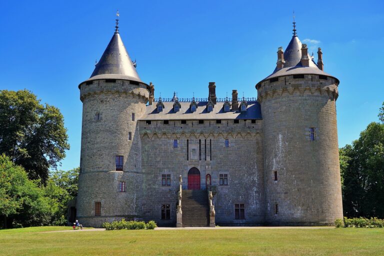 Quels châteaux bretons visiter lors de votre prochain voyage ?
